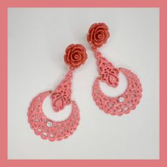 薔薇ヘッド×ピンクW透かしピアスorイヤリング(cr-168)／フラメンコ・ダンス・パーティー・舞台衣装小物