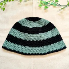 AW-4 秋冬用 クラッシャーハット バケットハット 男女兼用 ハンドメイド 手編み  クロシェハット  黒Xグリーン