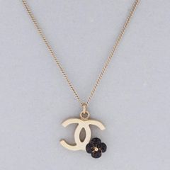 【中古】 CHANEL （シャネル） ｺｺﾏｰｸ ｶﾒﾘｱ ﾈｯｸﾚｽ ブランドジュエリー ネックレス/ペンダント/チョーカー ゴールド Gold metal 真鍮
