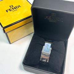 818 新品電池 FENDI 3150L 腕時計 クォーツ スクエア オロロジ - メルカリ