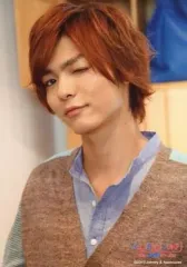 【中古】生写真(ジャニーズ) Hey! Say! JUMP/薮宏太/バストアップ・衣装グレー青・左目ウインク・枠無し/Hey! Say! JUMP 全国へJUMPツアー2013