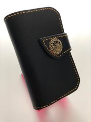 ブッテーロブラック　ミドルウオレット