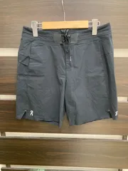 2025年最新】on hybrid shortsの人気アイテム - メルカリ