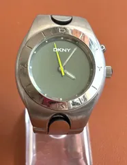 ダナ・キャランニューヨーク DKNY NY-5025 クォーツ 腕時計 現状品のサムネイル