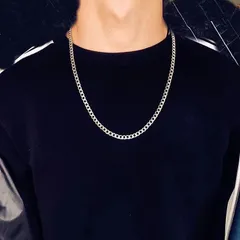 喜平　シルバー　チェーンネックレス　男女兼用　シンプル　長さ60㎝　幅5㎜　チタン