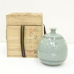 瀧田項一 ☆白磁刻文瓶子☆ 共箱付 - メルカリ