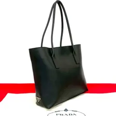 極 美品 希少品 保存袋付き PRADA プラダ 三角ロゴ 金具 オールレザー 本革 トートバッグ セミ ショルダーバッグ ブラック 黒 23778