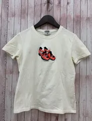 CHANEL カメリア刺繍Tシャツ(S〜M) 人気急上昇シャネル カメリア ロゴ Tシャツ 偽物 2色 shc43233
