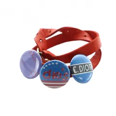 クリスチャンディオール Christian Dior ブレスレット アクセサリー バングル レザー 缶バッチ 赤 レッド ■GY11 /MQ ■OH