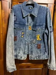 2025年最新】VERSACE テーラードジャケットの人気アイテム - メルカリ