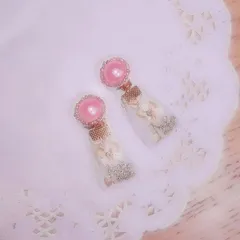 ビーズ刺繍リボン✨イヤリング❤ ピンクパール
