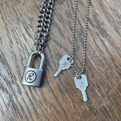 ピストルズ　南京錠型バッグ 楽天市場】南京錠ネックレス・シド―チェーン・SEX PISTOLS・SID