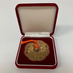 金龍 彫刻 龍 オブジェ クリスタル調台座 専用箱入り 金運 財運アップ