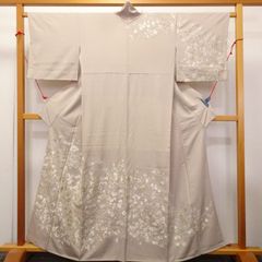 白大島スワトウ刺繍訪問着 淡いピンク色 - メルカリ