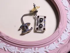 CHANEL 激レア　カセットテープ　ピアス　片耳　ヴィンテージ