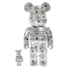 MEDICOM TOY - MCM BE@RBRICK エムシエムベアブリック エムシーエムがベアブリックとコラボ、ヴィセトス柄のロゴを