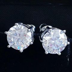 ラウンドカット キュービックルコニア8㎜一粒ダイヤ ピアスSilverカラーB1
