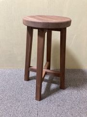 天然木　手作り丸型ブラウンスツール