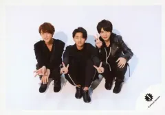 【中古】生写真(ジャニーズ) HiHi Jets/高橋優斗・橋本涼・猪狩蒼弥/横型/「ジャニーズ銀座2018」グッズ撮影オフショット/公式生写真