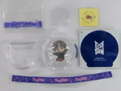 TinyTAN ウォータードームコレクション　ジン ぴた！でふぉめ TinyTAN ウォータードームコレクション｜商品情報