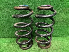 エスティマ ACR55W リアスプリングセット アエラス 4WD 7人 48231-28B00 202のサムネイル