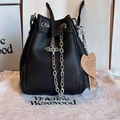 新品 ヴィヴィアンウエストウッド　三連パールチョーカー　ネックレス 黑 Vivienne Westwood - ブラックアゲート 3連チョーカーの通販 by