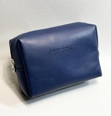 fgb4 新品未使用本物　Ferragamo フェラガモ　ノベルティポーチ