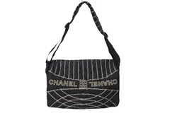 2025年最新】chanel スポーツバッグの人気アイテム - メルカリ