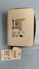 スヌーピーカードケース