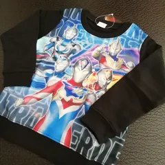 ウルトラヒーロー 　トレーナー  ウルトラマン デッカー トリガー ゼット BK