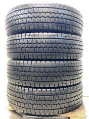 195/80R15 107/105LT 
ダンロップ ウィンターマックス SV01 
中古タイヤ スタッドレスタイヤ 4本セット
 w15250520023