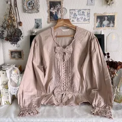 2025年最新】ピンクハウスブラウスの人気アイテム - メルカリ