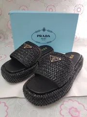 大人気🌸プラダ・PRADA　サンダル　クロシェ フラットフォーム スライドサンダル　超美品　◆レディース♪メンズ◆　新品