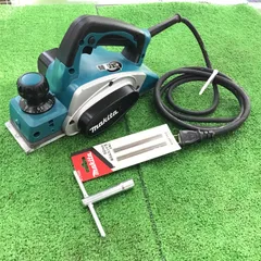 ☆マキタ(makita) 電気カンナ KP0800ASP 替刃式【桶川店】のサムネイル