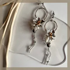 【304ステンレス ポスト】 メタル フラワー シルバー ゴールド サークル 天然 淡水 パール クリア アクリル ビーズ チェーン お花 ロング 大ぶり ブライダル ウェディング アレルギー対応 ハンドメイドピアス 【イヤリング変更可能】