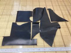 【数量限定】ホーウィン社 クロムエクセルはぎれ 端革 お得パック　15ds以上 黒のみ 茶芯【インポートレザー】