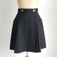 ⭐︎美品⭐︎ヴィヴィアンウエストウッドレッドレーベル黒 プリーツスカートバックル付き Vivienne Westwood red label 美品 ヴィヴィアンウエストウッドレッド