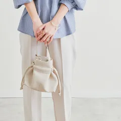 【新品・匿名配送】2WAY　フェイクレザー　巾着ショルダーバッグ