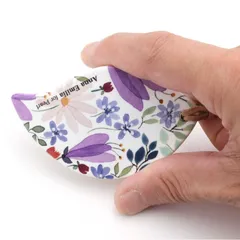 首から掛けられるネックレスルーペ おしゃれ 軽い コンパクト スマート シンプル クラッシック Classic 鏡 ミラー スタイリッシュ かわいい ペンダントルーペ ルーペ プラスチック ハンドメイド ひも付き PEAL Anna Emilia-2