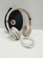 Beats ヘッドホン 白・ヘッドホンケース 黒 Beats ヘッドホン 白・ヘッドホンケース 黒