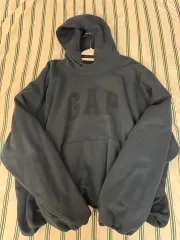 2025年最新】yeeZy gap パーカーの人気アイテム - メルカリ