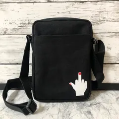 ★セール品(現品限り) 中指ミニショルダーバッグ オリジナル 縦型 ブラック ハンドメイド メンズ レディース ストリート ボディバッグ ポシェット