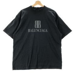 美品・近年モデル】バレンシアガ 立体バッグロゴ 定番カラー半袖t 美品・近年モデル】バレンシアガ 立体バッグロゴ 定番カラー半袖t
