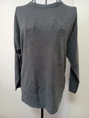 ◆値段タグ付◆♡渋谷系♡【GU／ジーユー】チャコールグレー アクリル100％ 薄編み 丸首 ロングスリーブ セーター 　314.