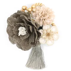 髪飾り 成人式 花 振袖 前撮り 袴 花 ブラウン 茶色 グレー ベージュ ゴールド ニュアンスカラー つまみ細工 丸つまみ 組紐 房 No.12-0898