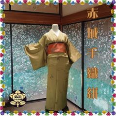 【小紋】茶色井桁・水紋模様の着物＜赤城手織絣＞