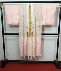 【中古】Mサイズ 長襦袢 正絹 ピンク地に枝花模様