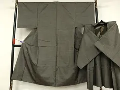 平和屋着物●男性　本場大島紬　アンサンブル　格子　正絹　逸品　AAAY9959np