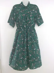 ◇ SPRAY PREMIUM ボタニカル 半袖 膝下丈 ワンピース サイズM グリーン ホワイト系 マルチ レディース P  【中古】 【1209140003875】