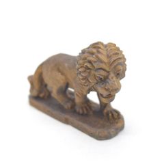ライオンの置物 獅子 タイガーアイ 天然石製 虎目石 5cm